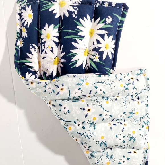 Rice Therapeutic heating-cooling body pad, Cold Pack, Heat Pad, Rice Bag, Daisy - Picture 2 of 6